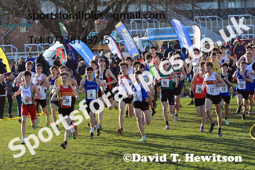 Mens under-17s 2022 Northern Cross Country Champs., Pontefract. Photo: David T. Hewitson/Sports for All Pics